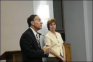 2007 Catholic Conference072.JPG