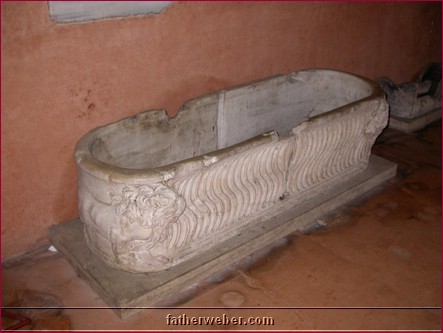 Casket.JPG